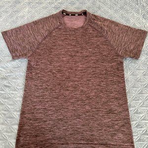 Rhone Vapor Short Sleeve in Purple, Size Large, Excellent Used Condi